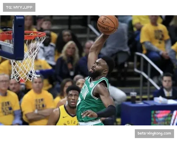 武切维奇融入凯尔特人进程 录像分析帮助适应战术体系