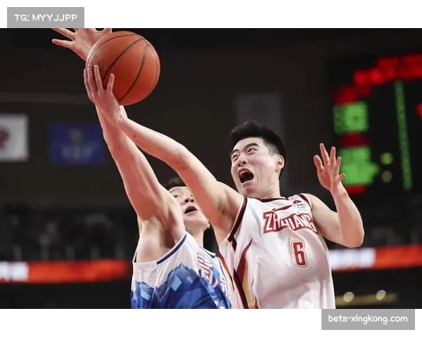 浙江稠州金租约翰逊33分21篮板,低位进攻无解 浙江稠州金租约翰逊33分21篮板,低位进攻无解